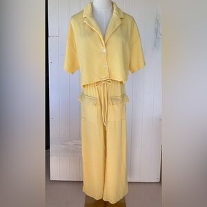 Win Win Women’s 2 Piece Ribbed Pajama/Lounge Set Crop‎ Top Wide Leg Pants Medium